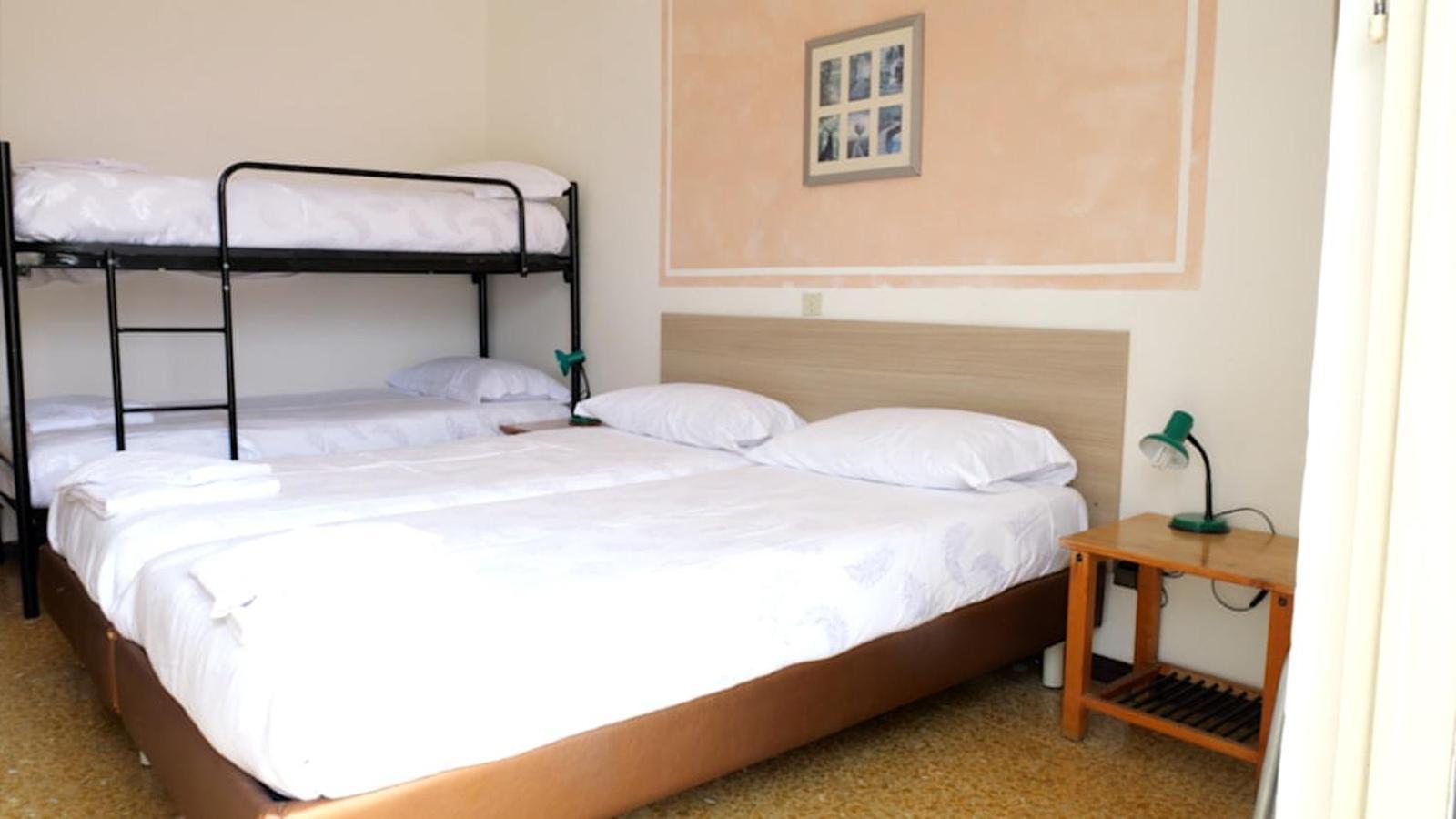 Emma Hotel