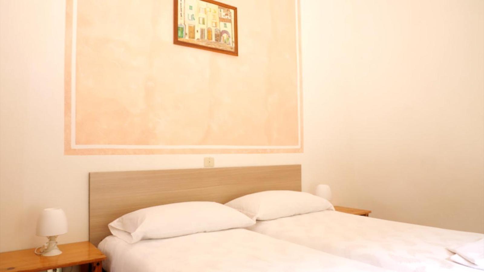 Emma Hotel